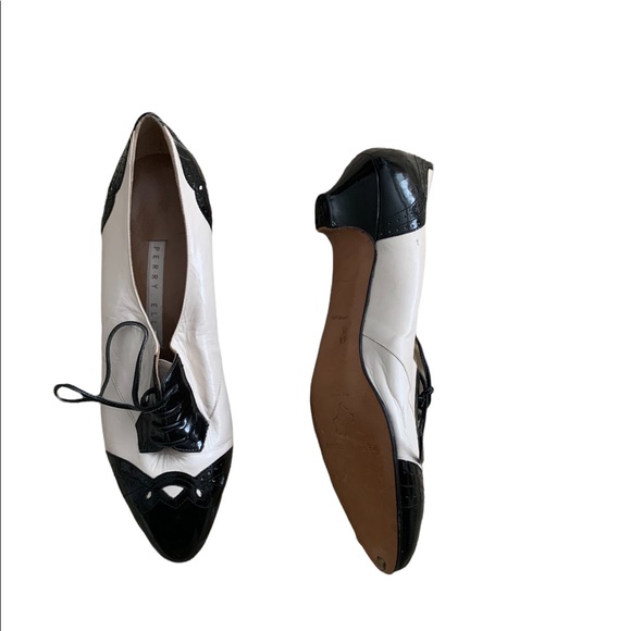 Perry Ellis | Sleek Tap Dancing Shoes Black White Size 6.5 - Picture 2 of 9